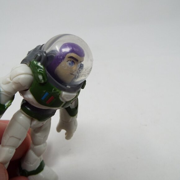 Imaginext Disney/Pixar Light Year Figure Bundle # 154 - Picture 8 of 9